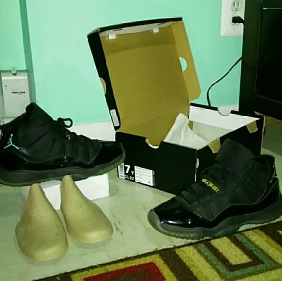 SOLD - Picture 4 of 8